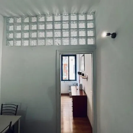 Little Colosseum Gem *