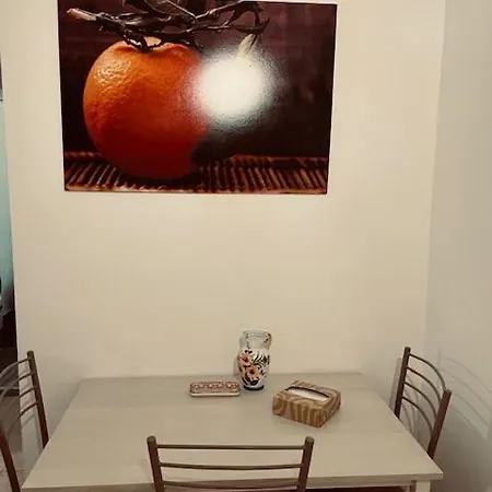 Little Colosseum Gem *