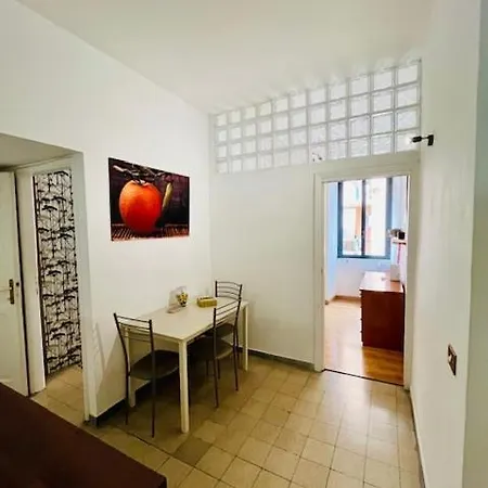 Little Colosseum Gem * Řím
